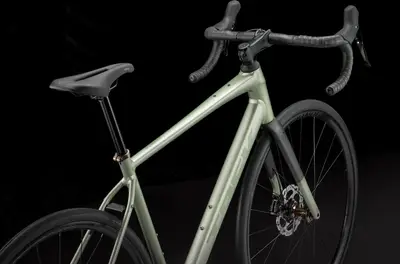 2025 Trek Domane AL 5 Gen 4 – Specs, Comparisons, Reviews – 99 Spokes