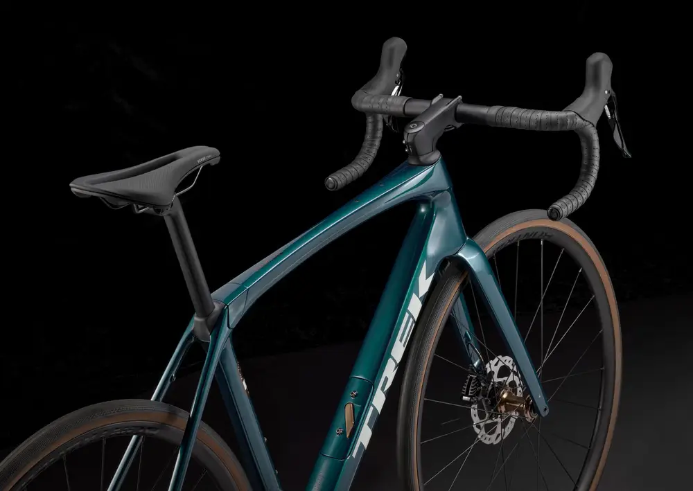 【美品】TREK Domane AL 5 Gen 4 DISC 2025 Domane AL 5 Gen 4 2025 - The Bike Asylum