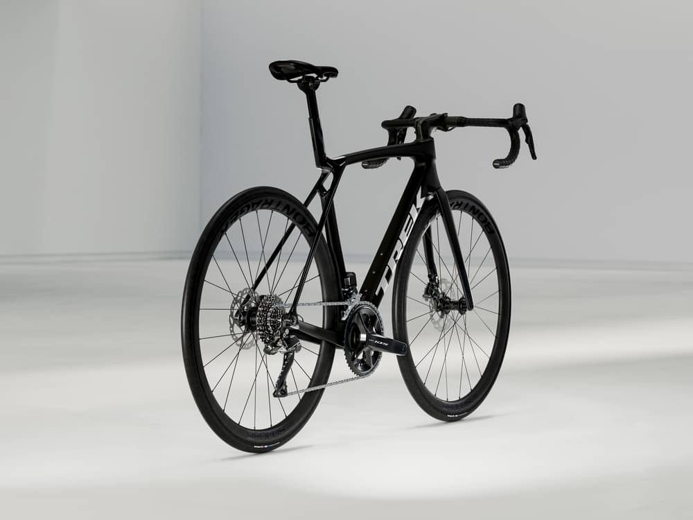 2025 Trek Madone SL 6 Gen 8 – Specs, Comparisons, Reviews – 99 Spokes