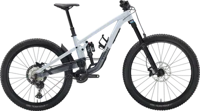 2025 Trek Slash 8 Gen 6 – Specs, Comparisons, Reviews – 99 Spokes