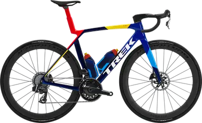 2026 Trek Madone SLR 7 AXS Gen 8 – Specs, Comparisons, Reviews