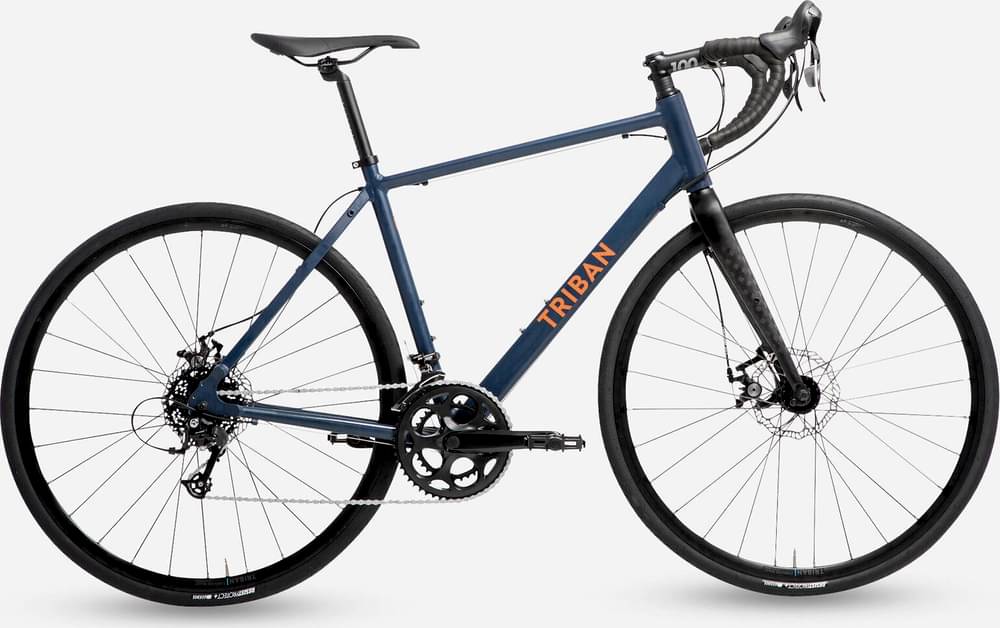 Triban Comfortable, light carbon fork and disc brake RC 120 road bike