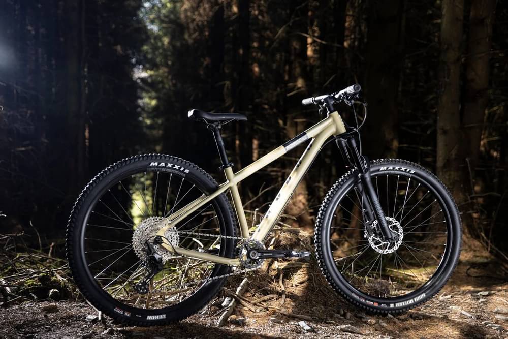 2026 Voodoo BIZANGO PRO – Specs, Comparisons, Reviews – 99 Spokes