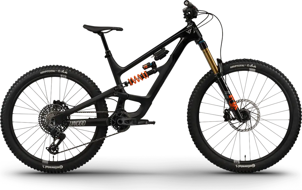 2025 YT Industries Capra CORE 4 CF 29 Specs, Comparisons, Reviews 99 Spokes